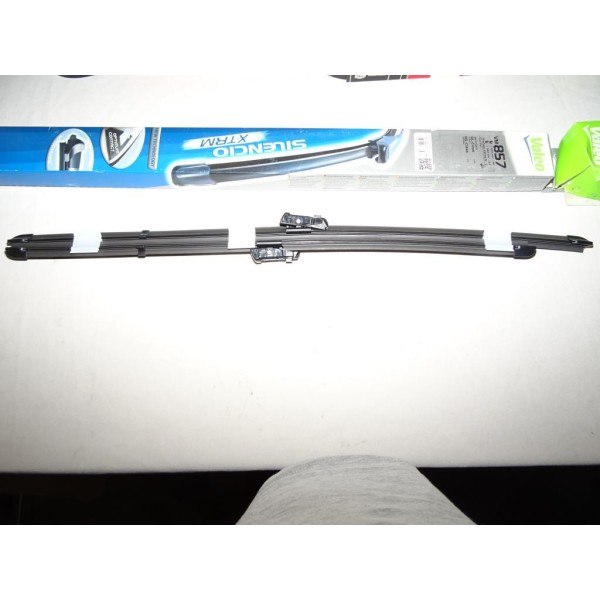 Paire balais essuie glace souple 650mm + 580mm silencio xtrm valeo VM857 577857 pour mercedes classe ML GL GLE GLS W166 X166 C29
