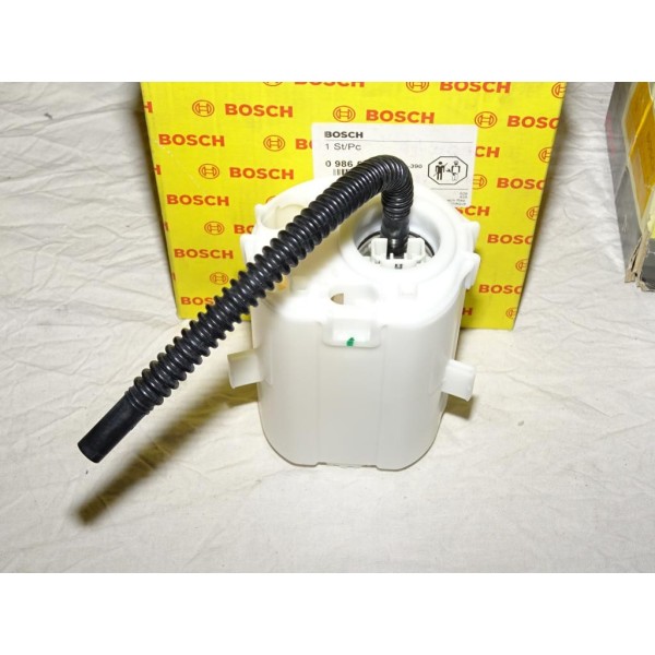 Pompe à carburant immergée reservoir 0986580825 pour mercedes classe A W168 A140 A160 A190 A210 