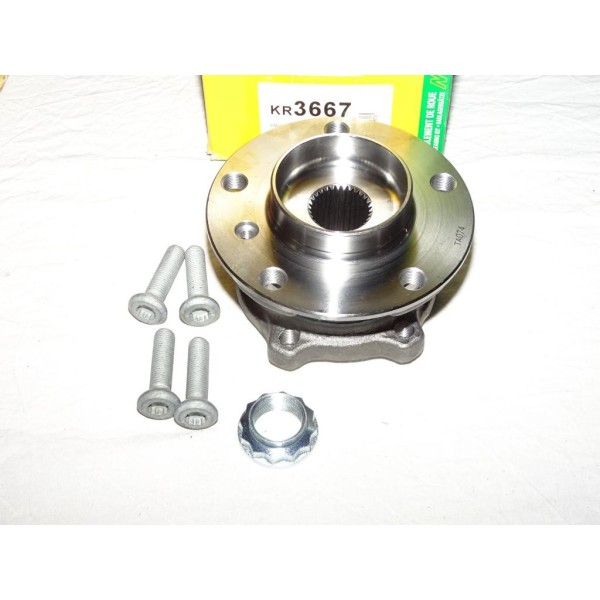 Moyeu roulement de roue avant KR3667 pour BMW X5 X6 F15 F16 F85 F86 E70 E71 E72 