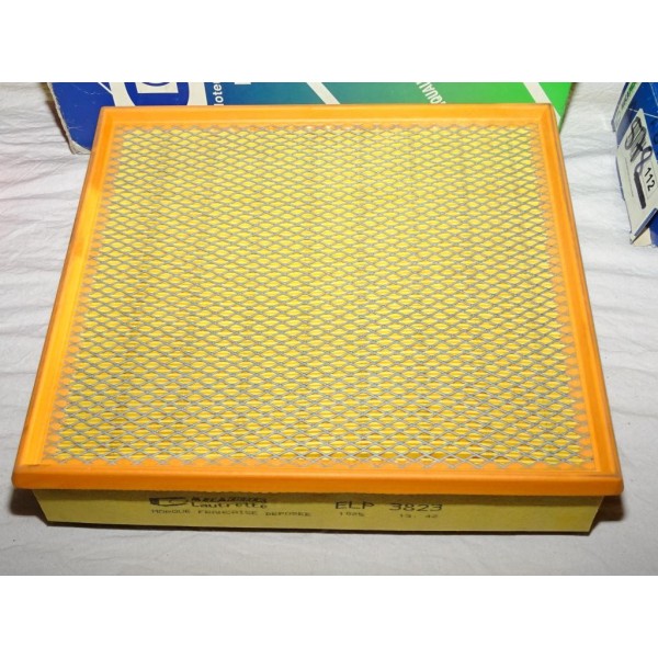 Filtre à air 353 ELP3823 pour audi A8 4.2 quattro essence 299CV 