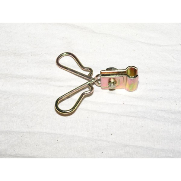 Patte etrier M1431 fixation en Y rema tip top 2124300 