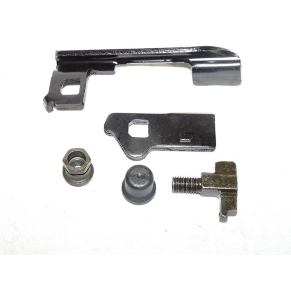 Kit reparation fixation element gauche 24438468 pour opel corsa B 