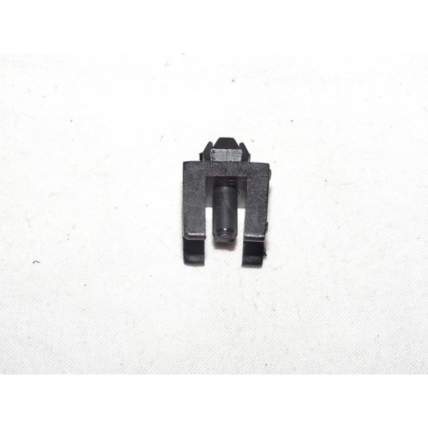 Agrafe attache crochet tige ouverture capot moteur 46789809 pour fiat doblo 1 partir 2000 
