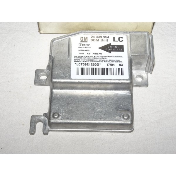 Calculateur centrale airbag 93172323 24439954 pour opel corsa C partir de 2001 