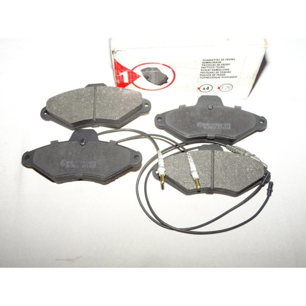 Jeux 4 plaquettes de frein avant montage bendix 1er 5P487 pour citroen xantia 