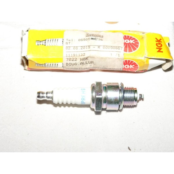 1 Bougie allumage NGK 7022 BPR6HS pour opel manta ascona corsa kadett rekord senator monza commodore frontera bedford blitz 