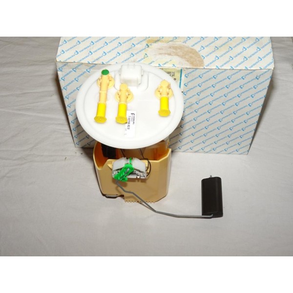 Corps pompe à carburant immergé reservoir Pierburg 7.02700.52.0 pour renault clio 3 III 1.5DCI 1.5 DCI diesel 