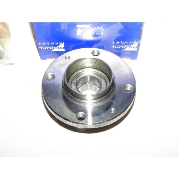 Moyeu roulement de roue arriere Requal RWB063 pour citroen xantia 