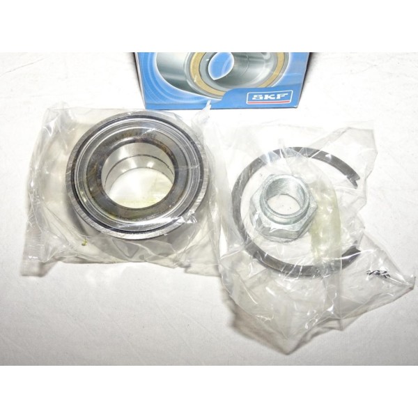 Kit roulement de roue avant SKF VKBA6774 pour fiat doblo 3 III partir de 2010 opel combo D partir de 2012 
