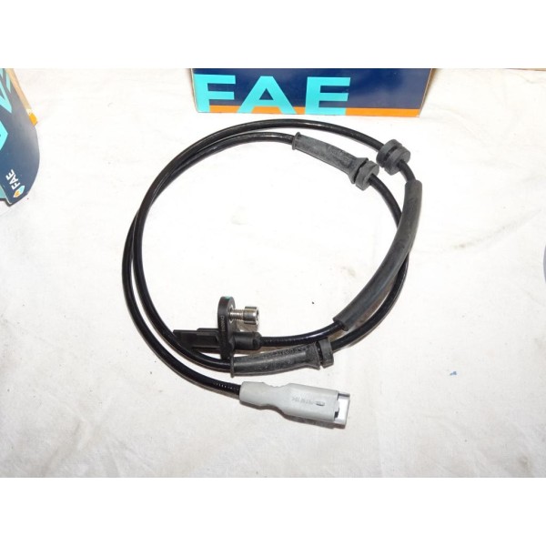 Capteur ABS vitesse de roue arriere FAE 78118 pour citroen berlingo 2 II C4 picasso peugeot 5008 partner 2 II 