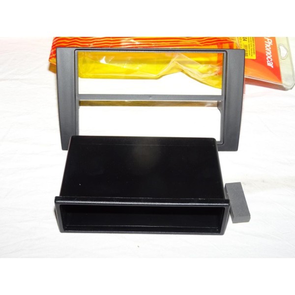 Cadre contour encastrement poste radio autoradio avec vide poche Phonocar 3/404 pour audi A4 de 2007 à 2008 seat exeo de 2008 