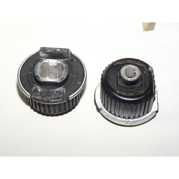 Lot 2 silents bloc essieu train suspension arriere Sasic 9001617 pour mercedes classe E W124 260 280 300 320 E36 AMG 