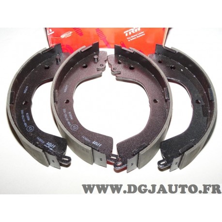 Jeux 4 machoires de frein arriere 270x53mm montage akebono TRW GS8691 pour mitsubishi L200 L400 