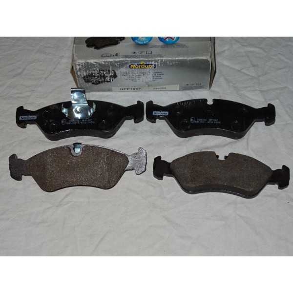 Jeux 4 plaquettes de frein avant montage teves Norauto NFP1067 pour opel astra F vectra A B 