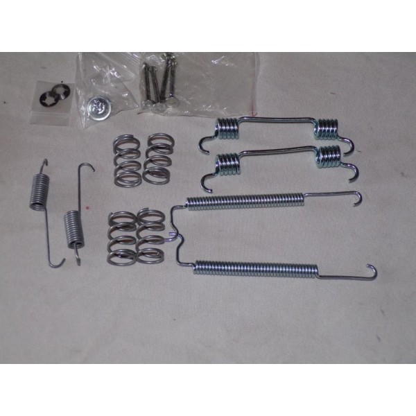 Kit ressorts montage machoires de frein arriere NPS D351O09 pour chevrolet spark 