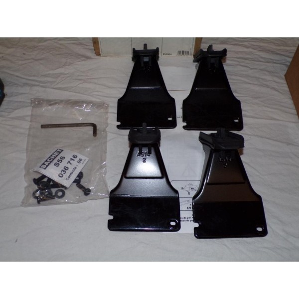 Kit pieds fixation barre de toit Norauto N°18 pour dacia logan partir de 2004 sandero partir de 2008 