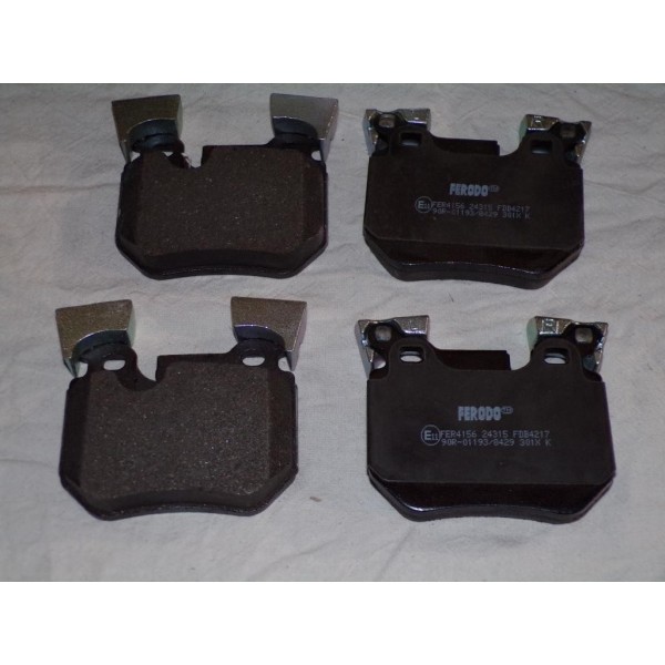 Jeux 4 plaquettes de frein arriere montage brembo Ferodo FDB4217 pour BMW serie 1 3 E81 E82 E88 E91 E92 