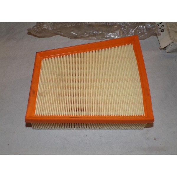 Filtre à air Renault 165467753R pour renault megane 3 III scenic 3 III fluence 2.0 essence 