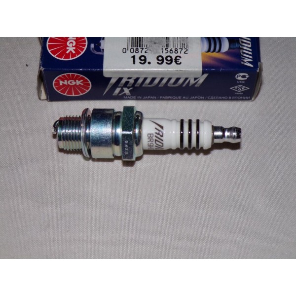 Bougie allumage iridium NGK 5687 BR9HIX pour moto scooter kawasaki suzuki yamaha 
