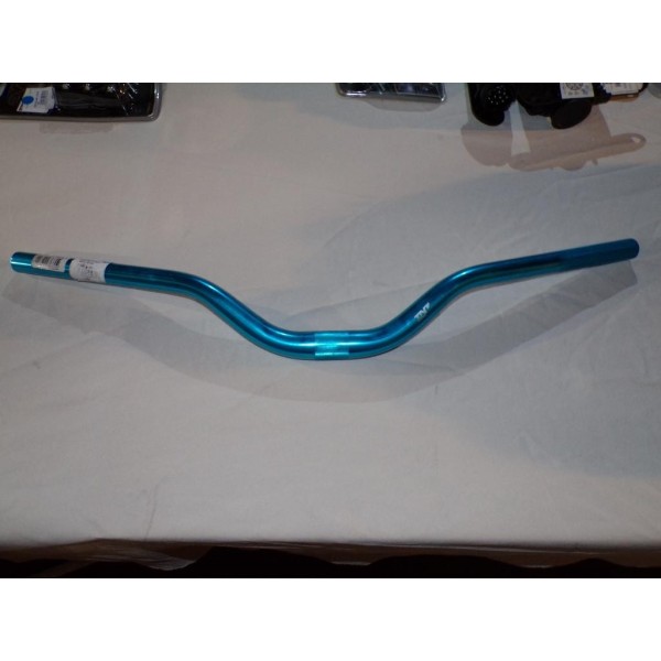 Guidon bleu anodise (modele expo rayure) TNT 303243 pour scooter avec potence 28.6mm diametre scooter MKB booster stunt nitro na