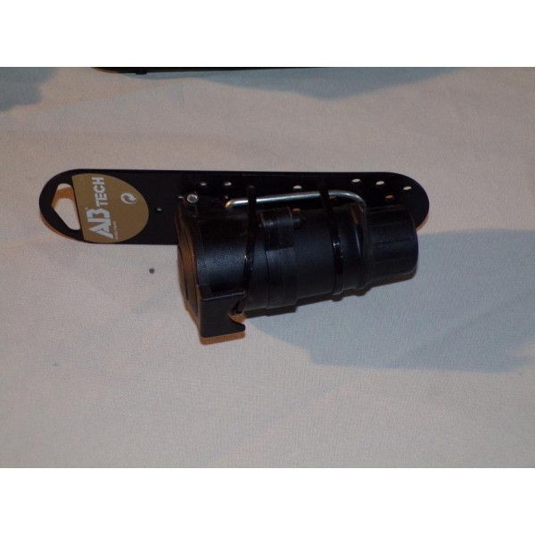 Prise femelle prolongateur 7 poles faisceau attelage remorque caravane Abtech 244361 