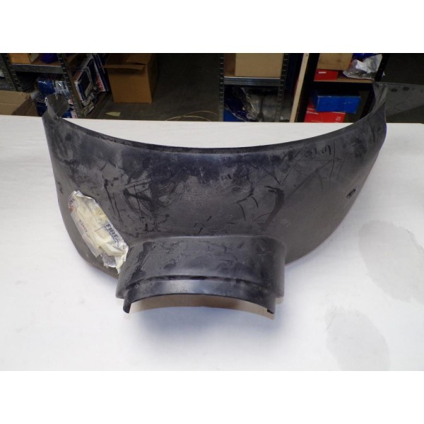 Pareboue passage de roue avant droit Fiat 60567889 pour alfa romeo 145 146 