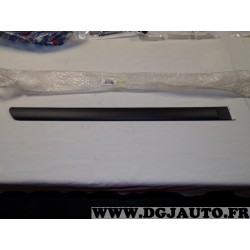 Baguette moulure de porte arriere droite Fiat 183203280 pour fiat punto de 1997 à 1999 