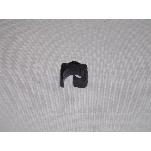 Agrafe tige ouverture capot moteur Fiat 7622908 pour fiat tipo de 1987 à 1995 