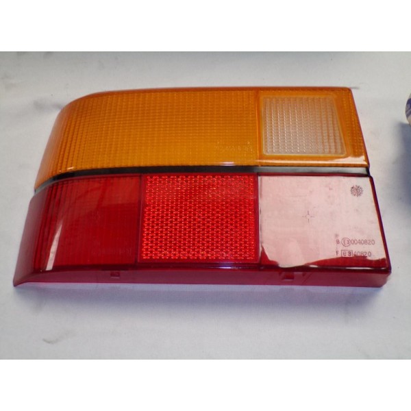 Cabochon feu lanterne arriere gauche Fiat 9940142 pour fiat croma 1 