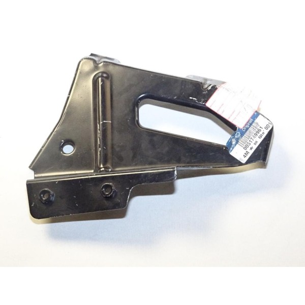 Etrier support fixation aile avant droite Fiat 51749961 pour fiat idea de 2003 à 2008 