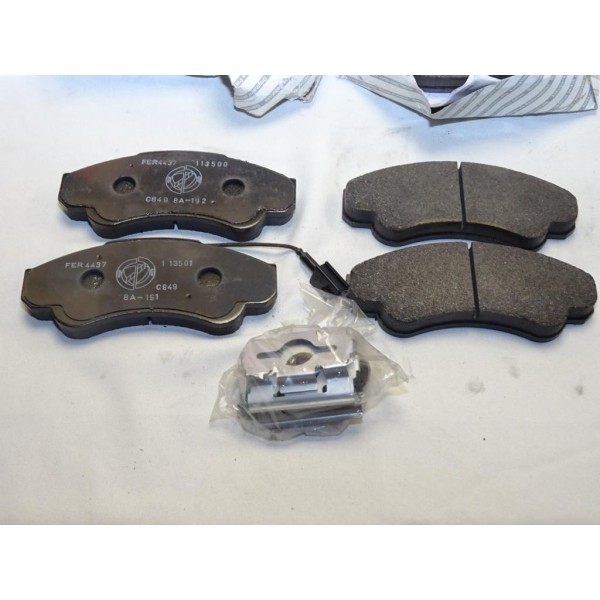 Jeux 4 plaquettes de frein avant montage brembo Fiat 77362216 pour fiat ducato 1 2 I II citroen jumper peugeot boxer de 1994 à 2