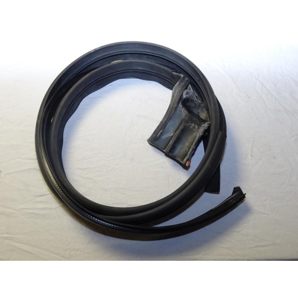 Bande joint moulure montant de parebrise avant droit Fiat 51750488 pour fiat doblo 2 II de 2005 à 2009