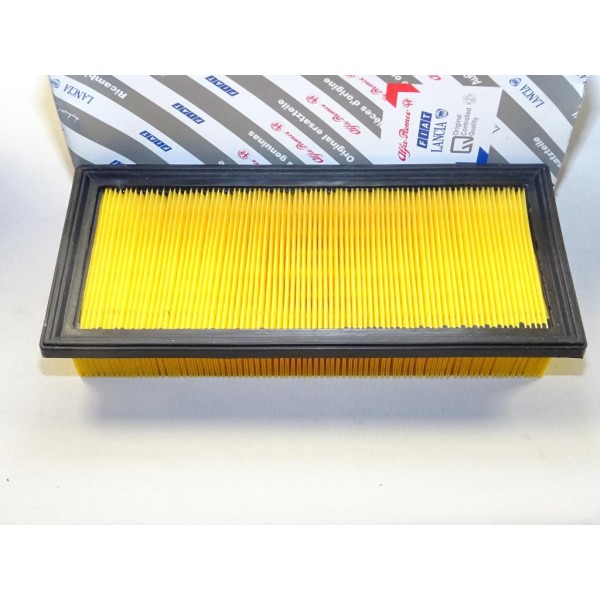 Filtre à air Fiat 71736145 pour fiat punto 1 I innocenti elba 1.7D 1.7 D diesel 