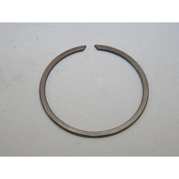 Cerclips maintien roulement pignon boite de vitesses 55558640 pour fiat ducato 3 III de 2006 à 2014 