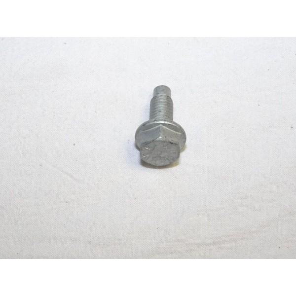 Vis M8x16 fixation pipe admission tableau de bord colonne de direction Fiat 811900172 pour alfa romeo 159 mito brera spider fiat