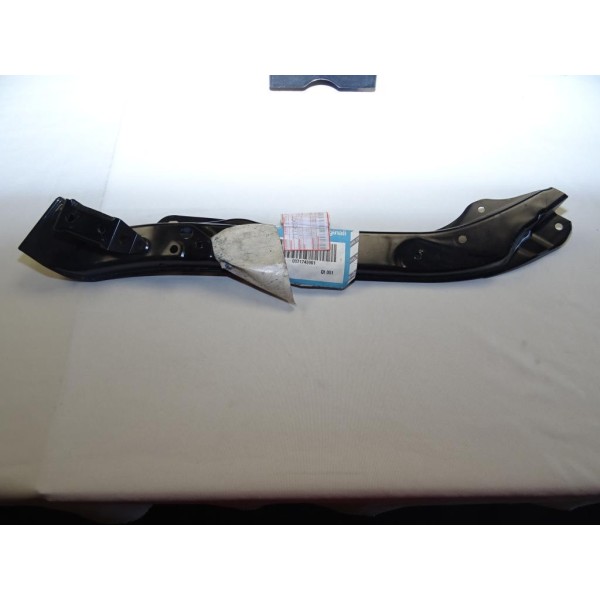 Ossature support droit radiateur refroidissement Fiat 71743901 pour fiat sedici suzuki SX4 