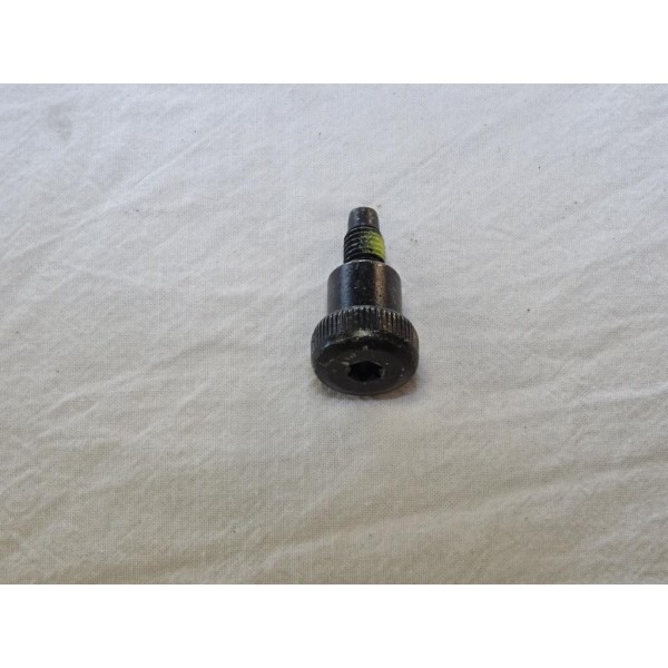 Vis fixation siege Fiat 46817329 pour fiat stilo 3 portes de 2001 à 2007 