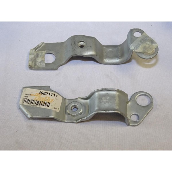 1 Etrier droit silent bloc barre de torsion stabilisatrice Fiat 46821117 pour fiat doblo 1 2 I II de 2000 à 2009 