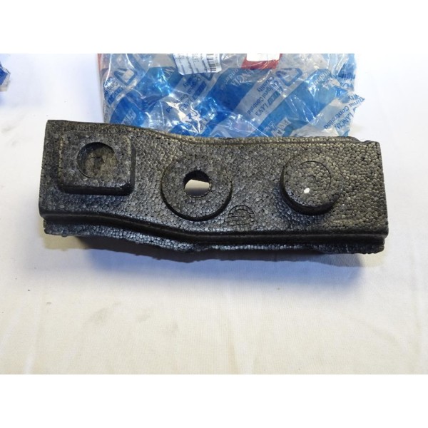 Tampon absorbeur parechocs pare-chocs avant gauche Fiat 7771627 pour fiat brava bravo de 1995 à 2001 