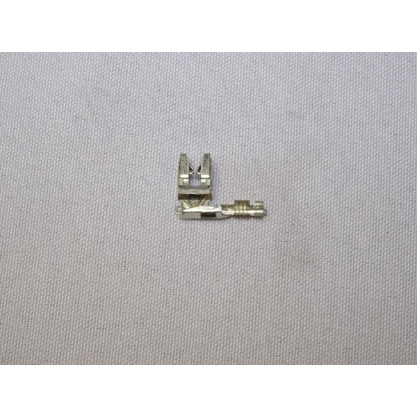 Cosse electrique faisceau cable feu lanterne arriere Fiat 5894519 pour fiat punto 1 de 1993 à 1999 