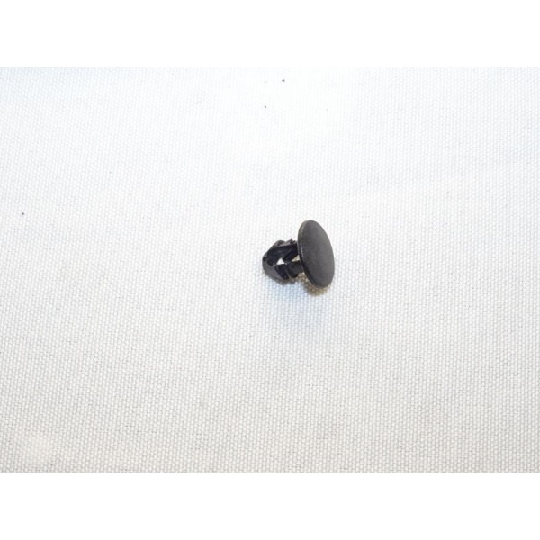 Agrafe clips bouton fixation element carrosserie Fiat 7537973 pour fiat croma uno duna doblo ducato fiorino lancia dedra thema Y