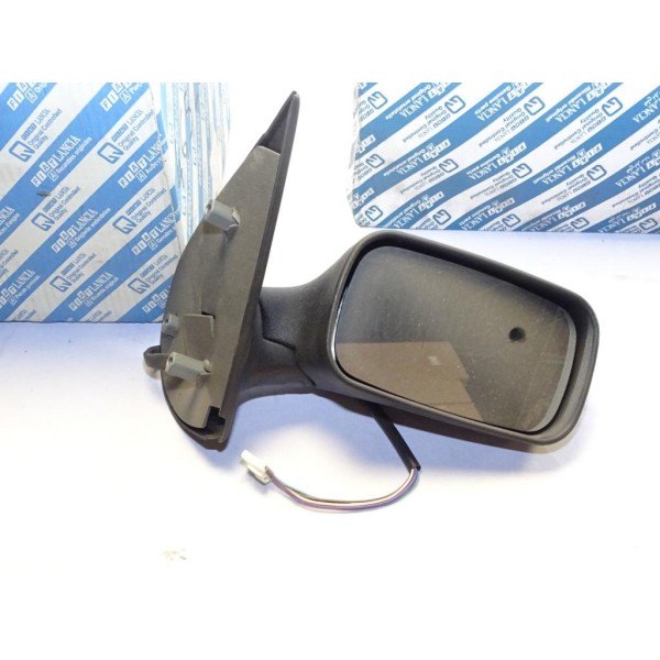 Retroviseur electrique avant droit Fiat 714619080 pour fiat punto 5 portes de 1993 à 1997 