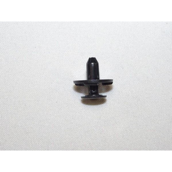Agrafe attache taquet fixation revetement Fiat 71768111 pour fiat sedici suzuki SX4 partir de 2006 