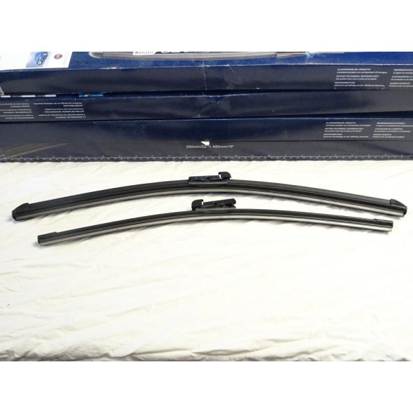 Jeux balais essuie glace aerovision souple 550mm + 480mm Fiat 71805138 pour fiat stilo de 2006 à 2007 