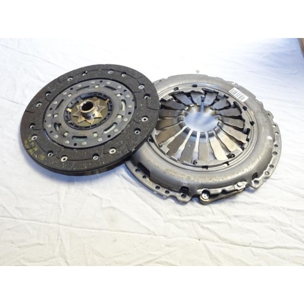 Kit embrayage disque + mecanisme Fiat 71793353 55210945 pour alfa romeo mito fiat grande punto evo fiorino 3 III qubo opel astra