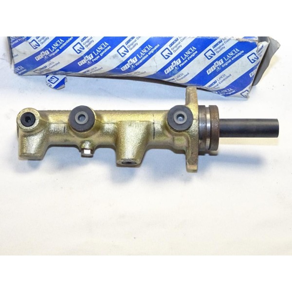 Maitre cylindre de frein montage bosch Fiat 9940972 pour fiat uno de 1989 à 1995 