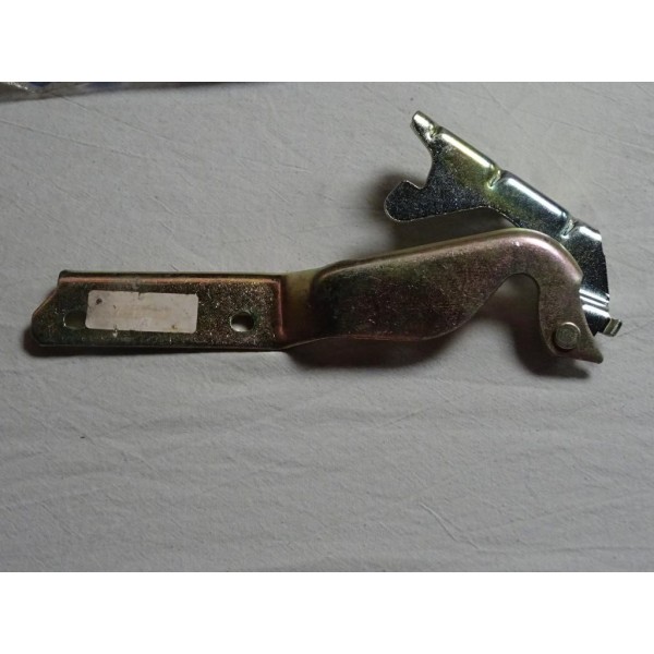 Charniere ouverture capot moteur droit Fiat 7799620 pour fiat palio perla siena strada 