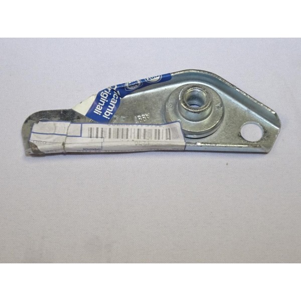 Plaquette support fixation coque ossature aile avant droite Fiat 7733239 pour fiat barchetta punto 1 2 I II lancia Y ypsilon 