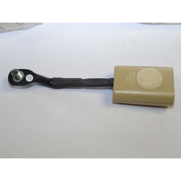 Bloc attache ceinture de sécurité beige Fiat 184838571 pour alfa romeo 147 