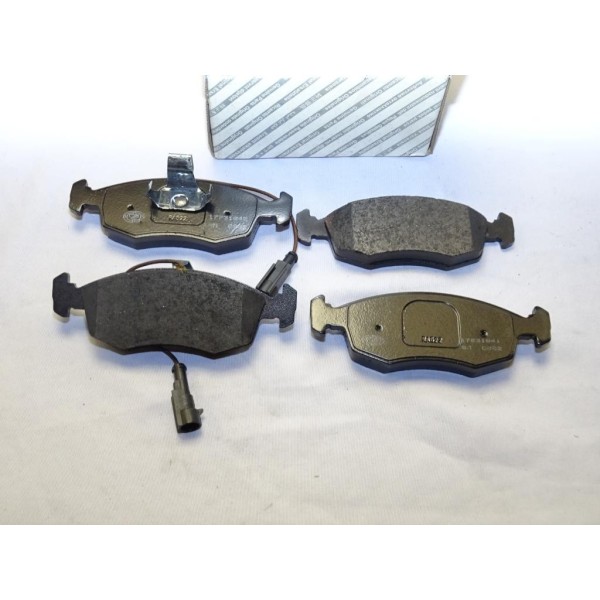 Jeux 4 plaquettes de frein avant montage teves Fiat 71738151 pour fiat palio weekend de 1997 à 2002 
